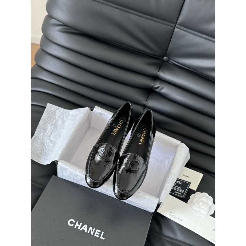Ch*el flat shoes